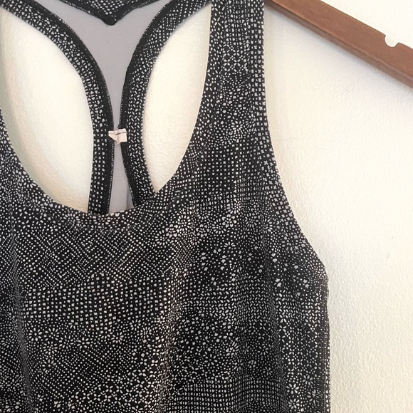 Lululemon Cool Racerback II in Meisai White Black - Picture 4 of 5